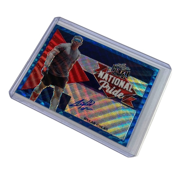 Oscar Colas 2021 Leaf Metal Draft National Pride #NP-OC1 Blue Wave /20 Autograph - Picture 4 of 6